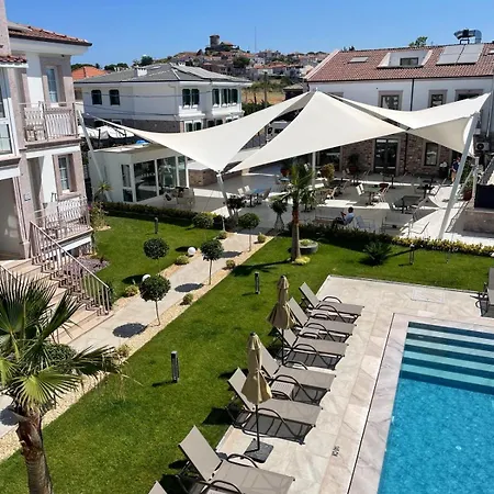 Ina Cunda Life Hotel